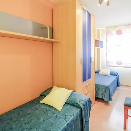 Nice In With Kitchenette Apartment *